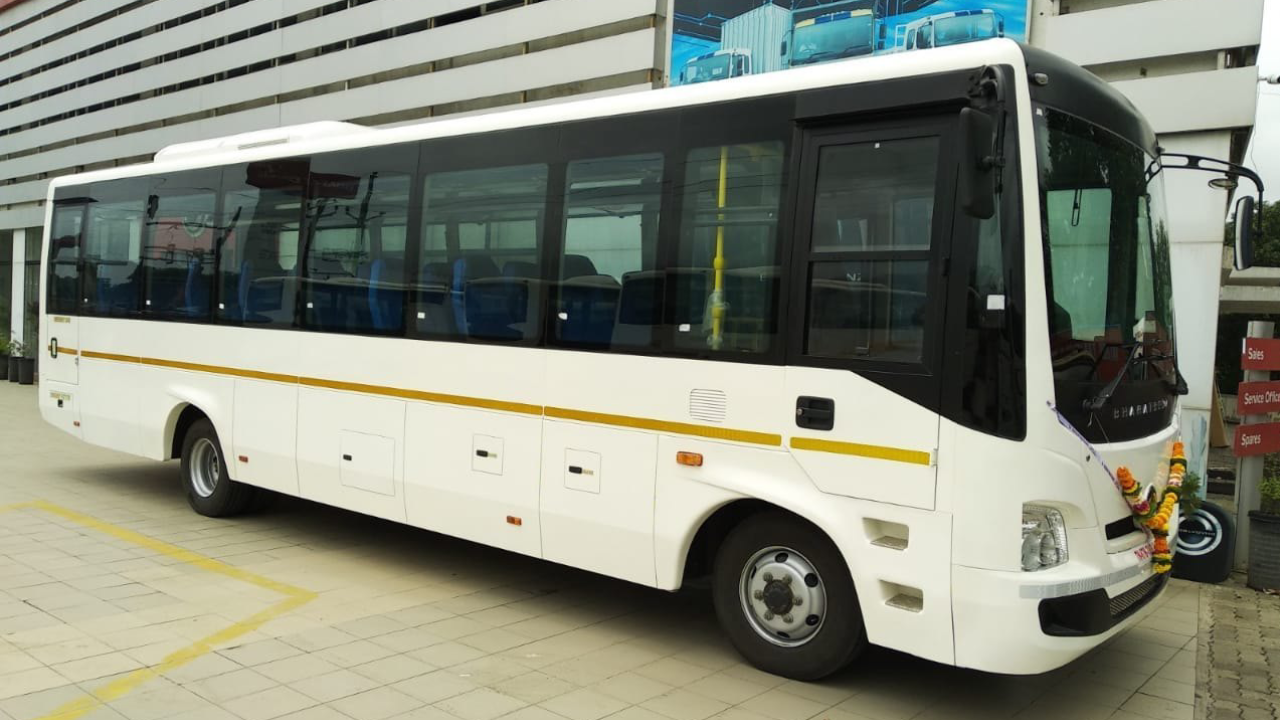 35 Seater Bus